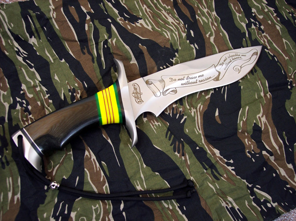 The Vietnam Commemorative Knife